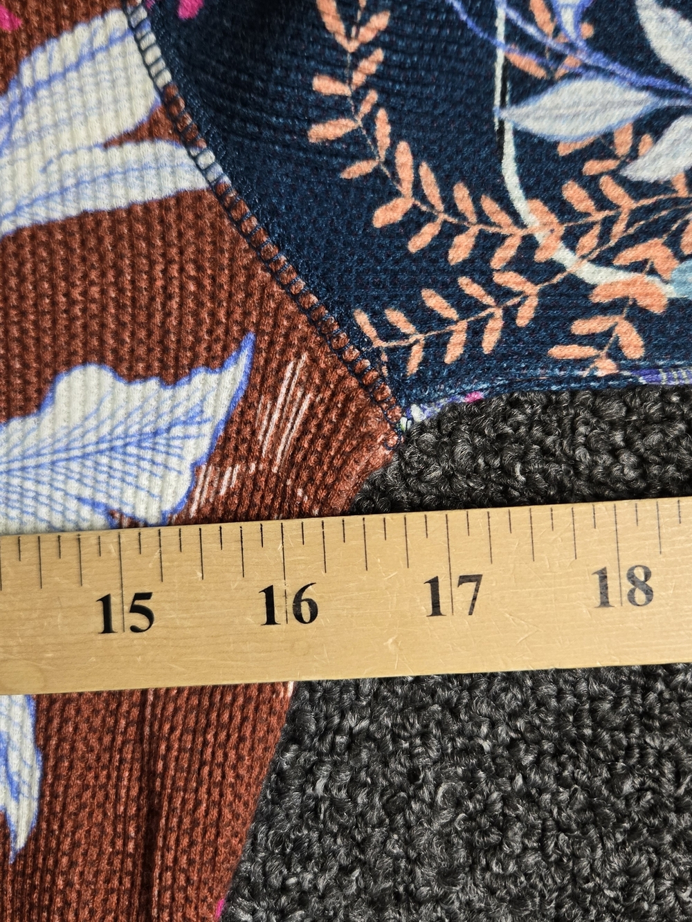 Sundance T Shirt Women PS Burnt Orange Blue Floral Thermal Earthy Fall Layering - Picture 9 of 10